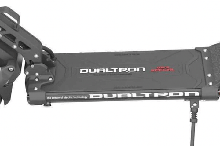 Dualtron Mini SPECIAL 2023 Electric Scooter 17Ah LG - Lifty Electric Scooters
