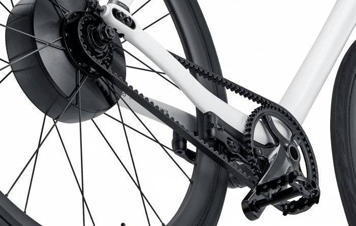 GOGORO EEYO 1S WHITE ( CARBON FIBER ) - Lifty Electrics